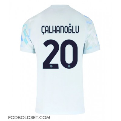 Inter Milan Hakan Calhanoglu #20 Udebanetrøje 2025-26 Kortærmet Inter Milan Hakan Calhanoglu #20 Udebanetrøje 2025-26 Kortærmet